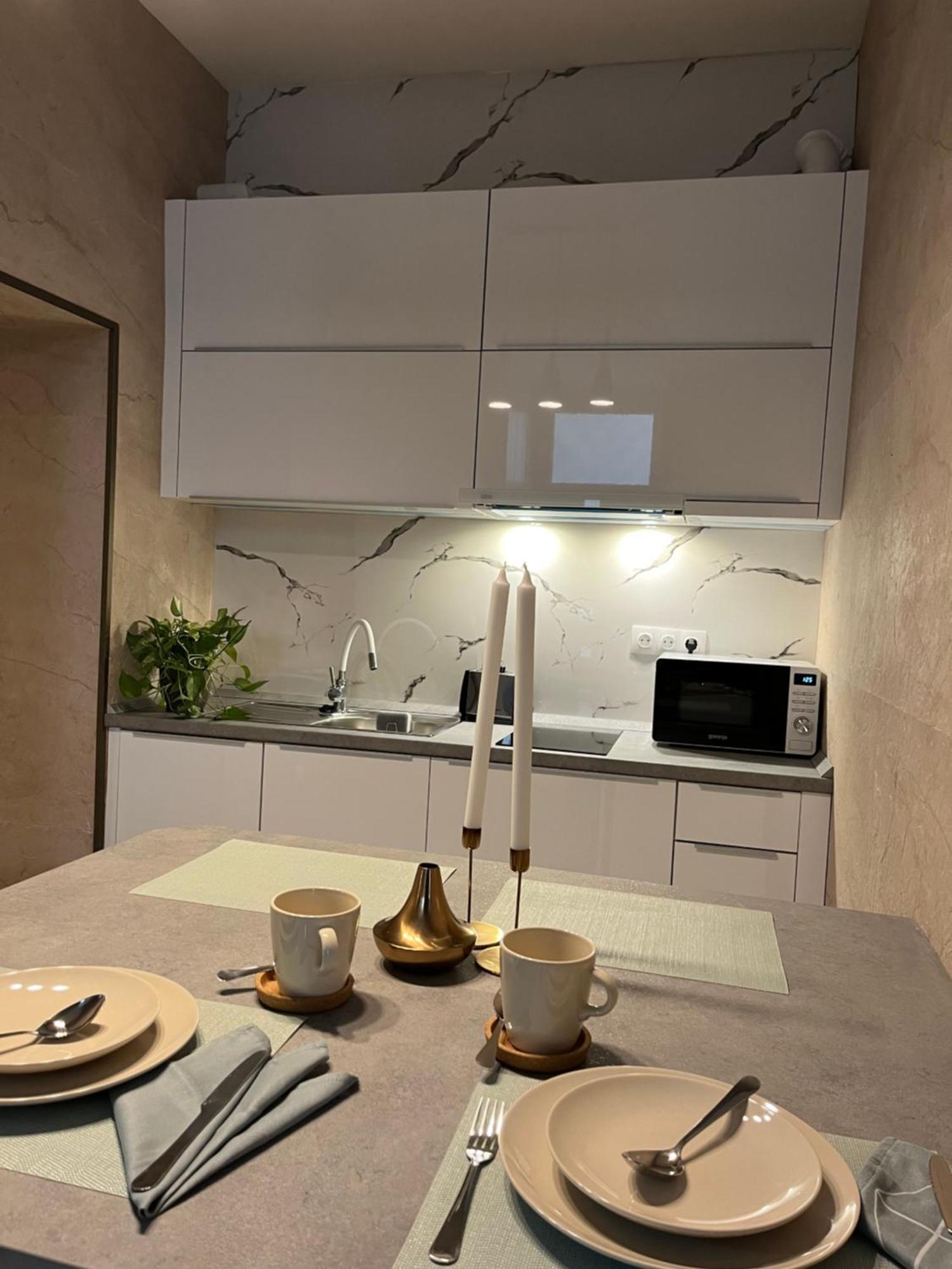 S8 Downtown Apartments With Optional Garage Budapest Luaran gambar