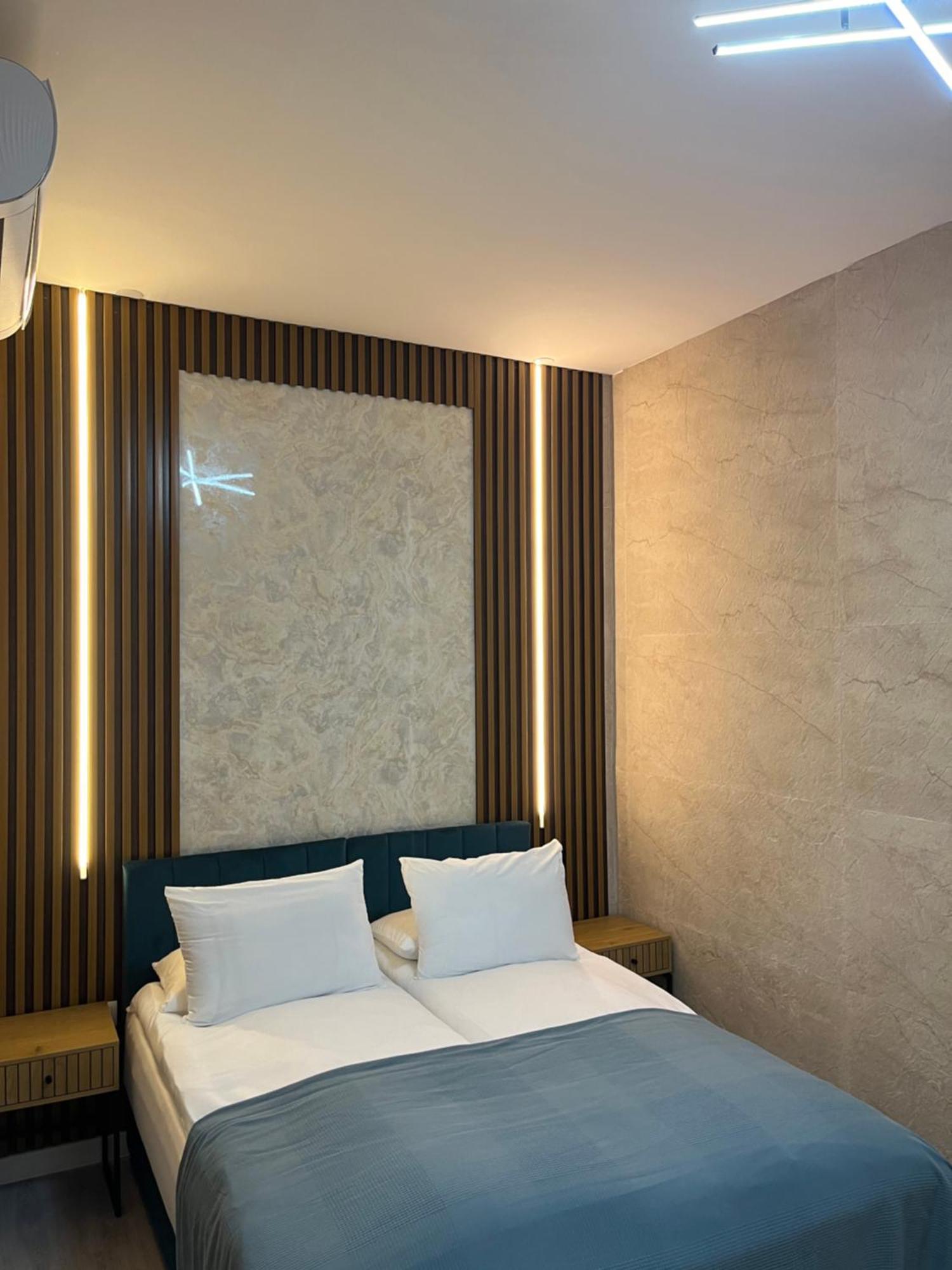 S8 Downtown Apartments With Optional Garage Budapest Luaran gambar